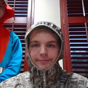 Meet your Posher, Cameron